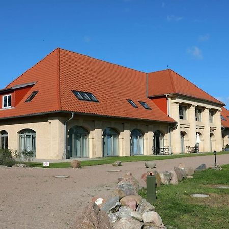 Die Remise Bayard Re-12 Stolpe auf Usedom Bagian luar foto