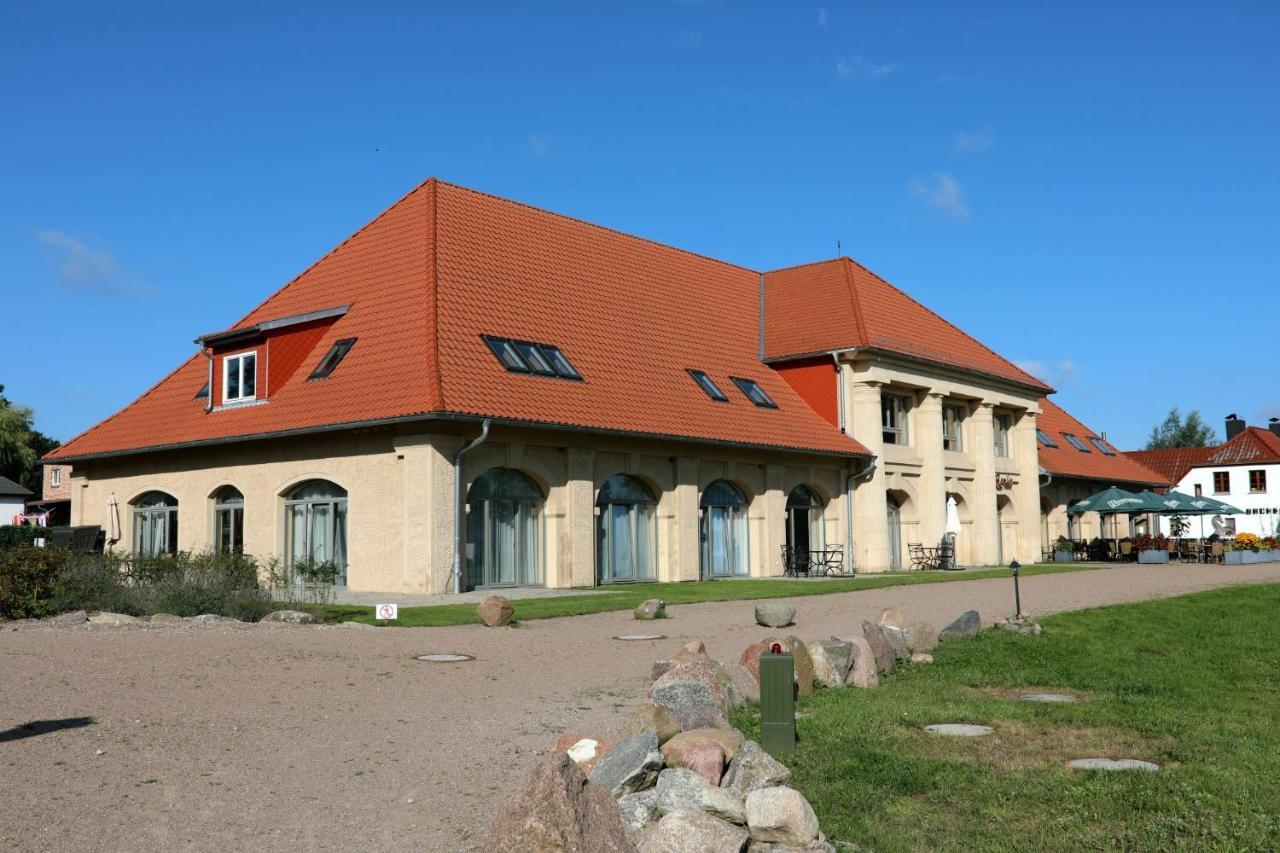 Die Remise Bayard Re-12 Stolpe auf Usedom Bagian luar foto